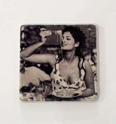 Glasunderlägg Sophia Loren äter pasta 